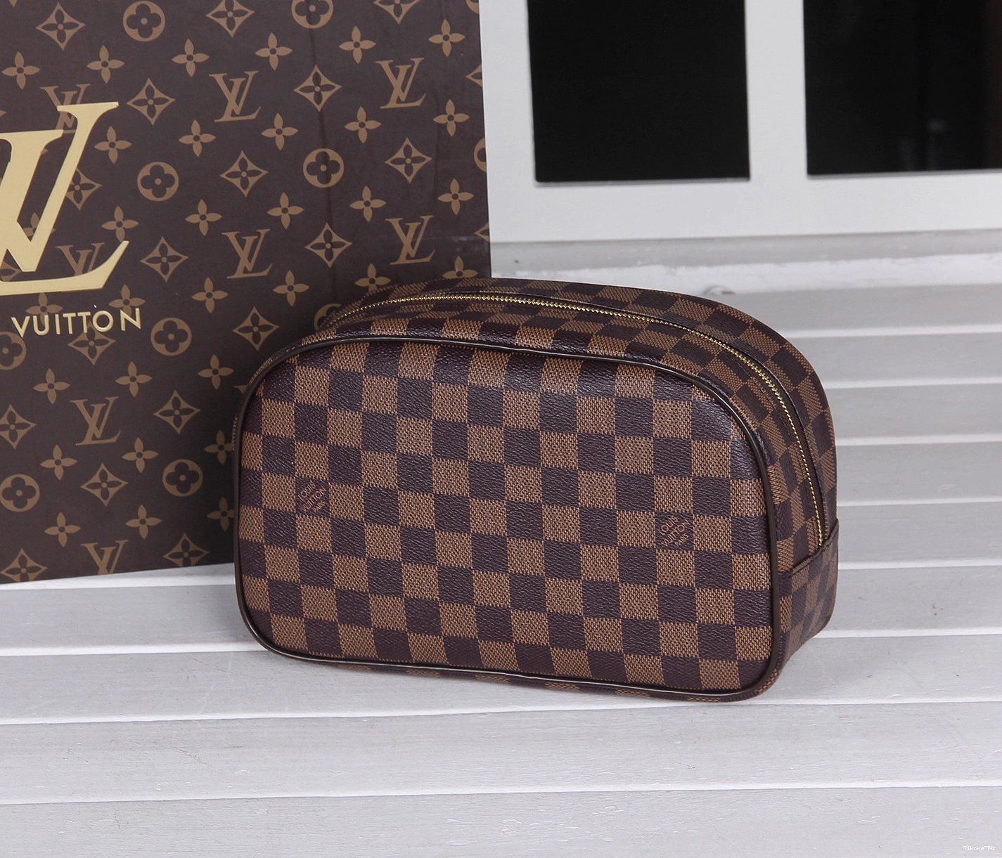 Cheap VUITTON TOILETRY LOUIS BAG 0810